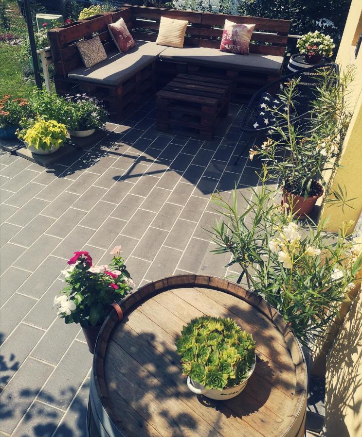 BadacsonytördemicMilio Apartman Badacsony公寓 外观 照片