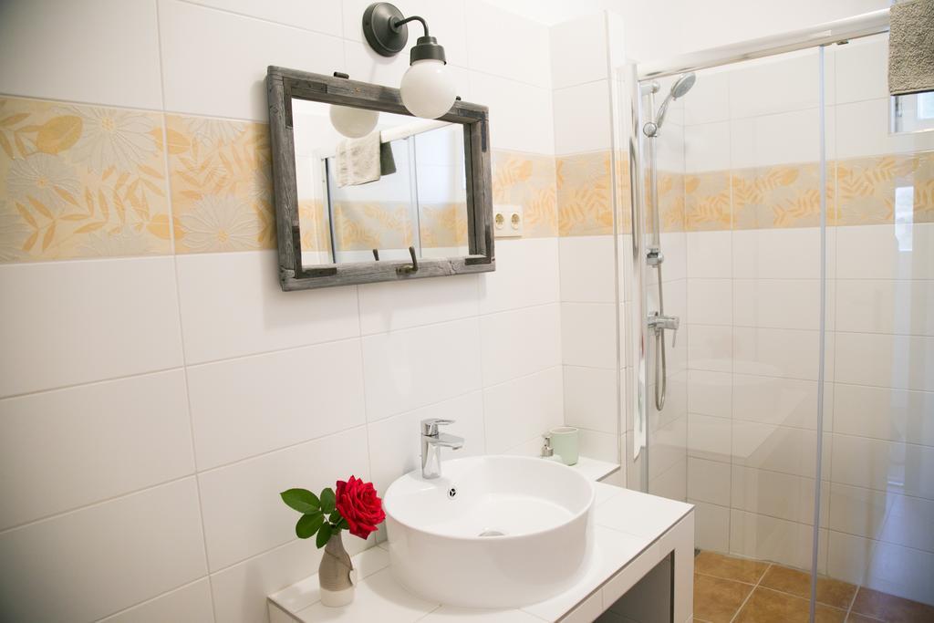 BadacsonytördemicMilio Apartman Badacsony公寓 外观 照片